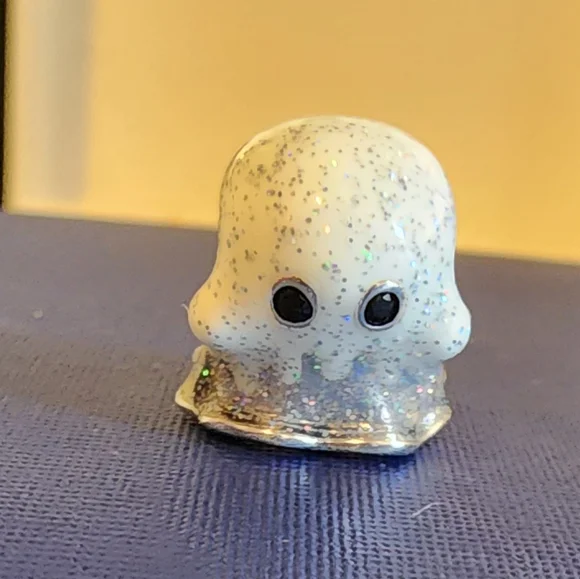 Pandora Glow-in-the-dark Boo Ghost Charm Sterling silver - Picture 2 of 10
